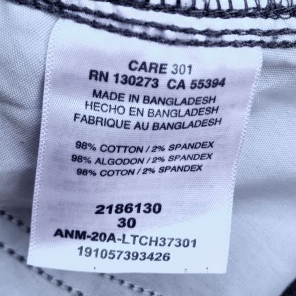 Lee Extreme Motion Men's 30W Gray Graphite Camouflage Cargo Shorts 8 pockets - Picture 4 of 16